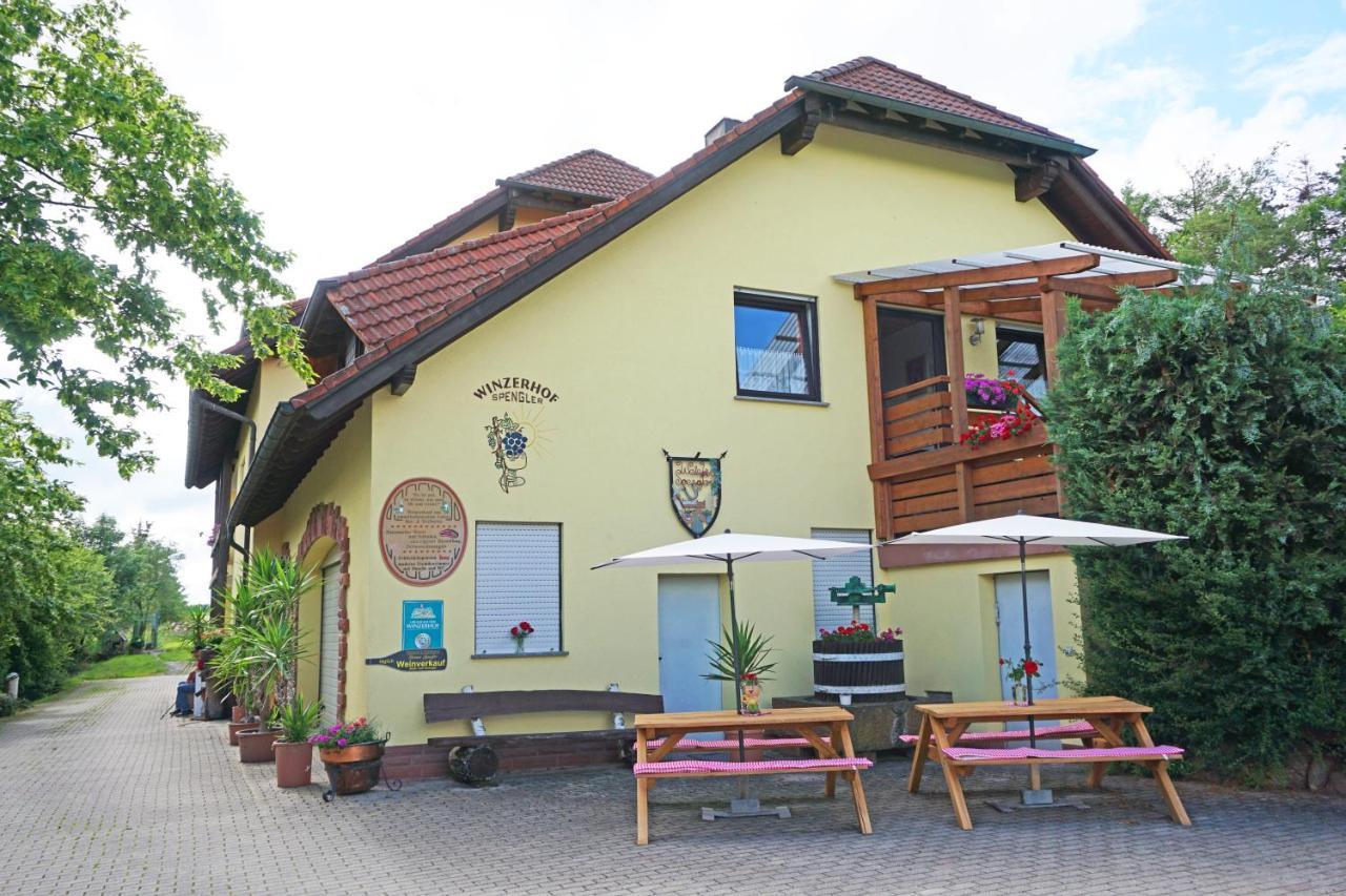 Гостьовий будинок Winzerhof Spengler Kulsheim Екстер'єр фото