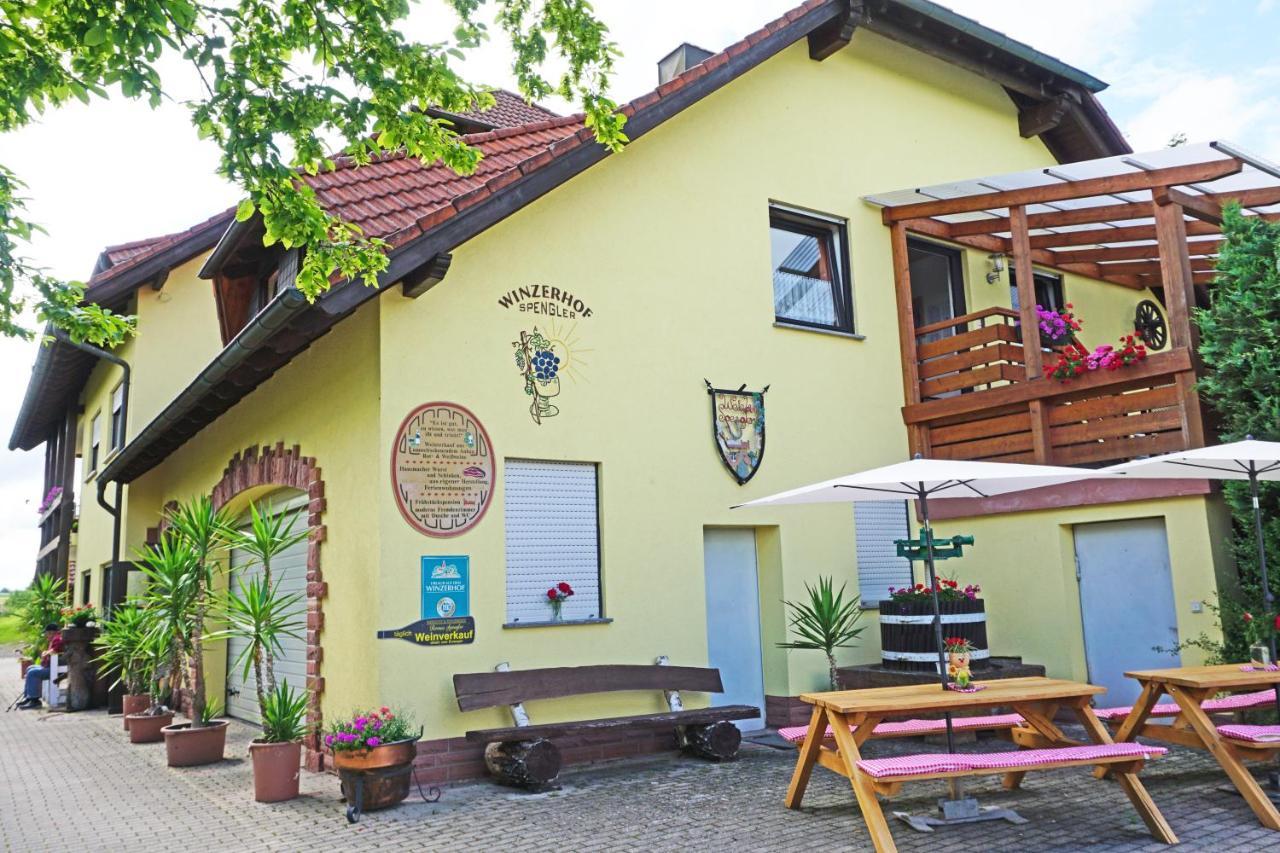 Гостьовий будинок Winzerhof Spengler Kulsheim Екстер'єр фото